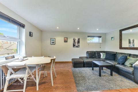 90 Edmeston Close, London, E9 5TL