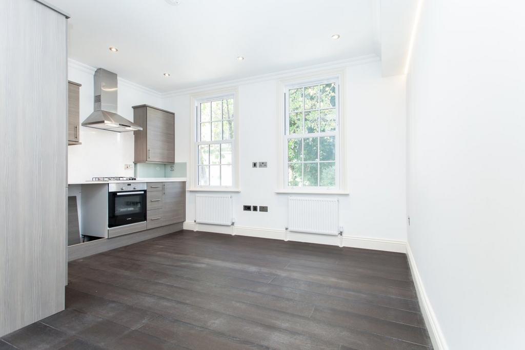 Studd Street, Islington 3 bed flat £3,650 pcm (£842 pw)