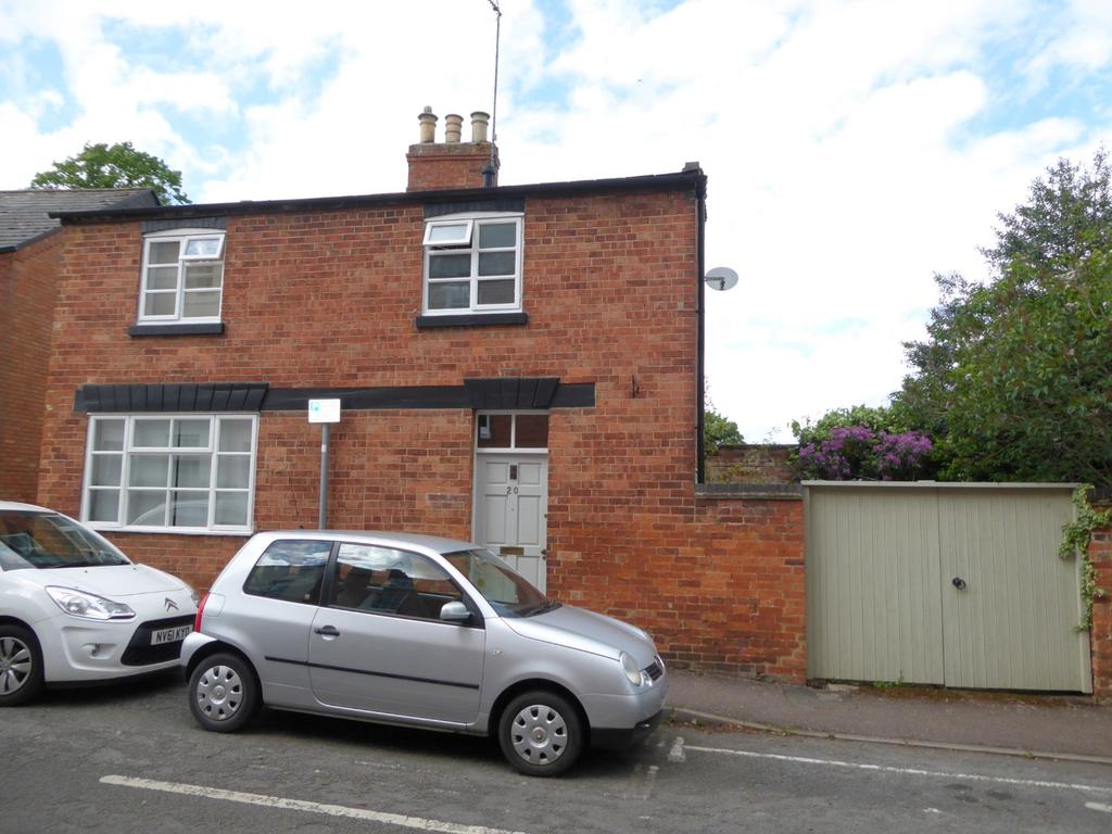 Crouch Street,Banbury,OX16 9PP 2 bed detached house for sale £289,950