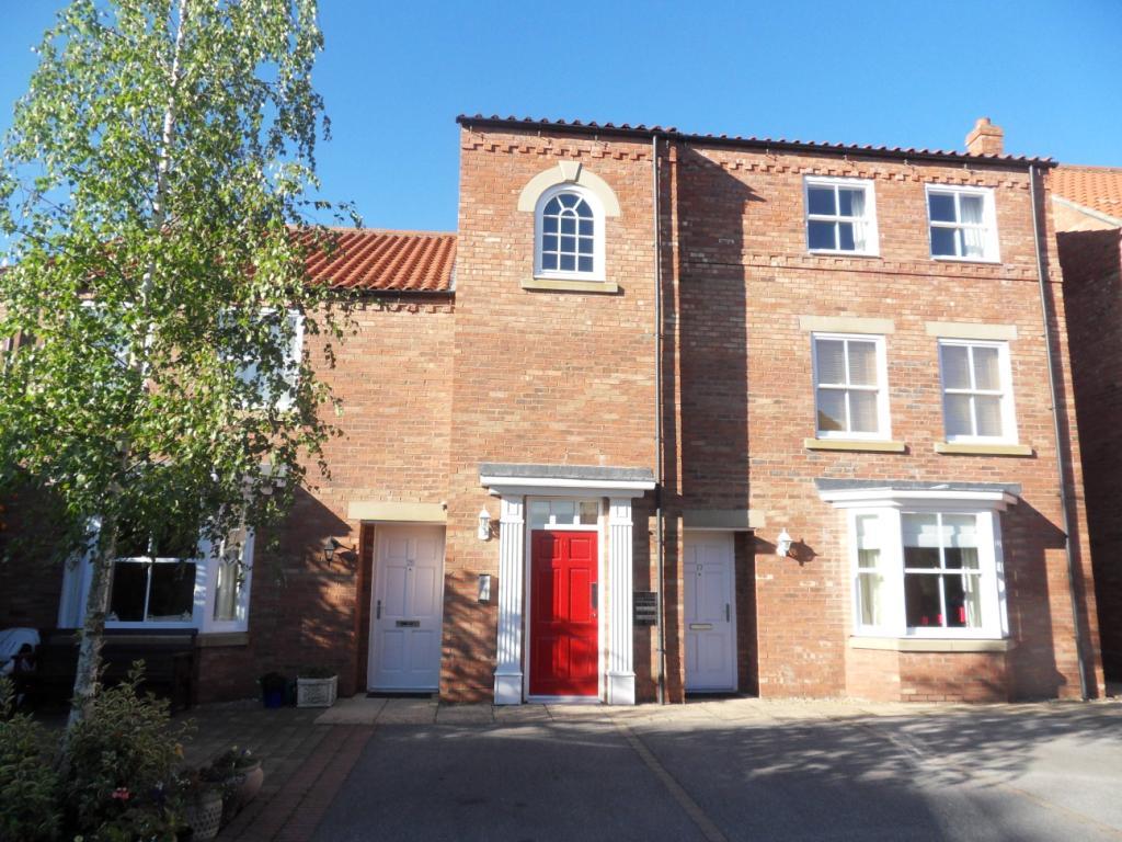 Wilkinsons Court, Easingwold, York 2 bed flat £625 pcm (£144 pw)