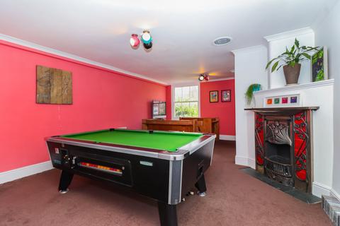 6 bedroom terraced house for sale - Wellington Road, Watford, Herts, WD17