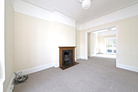 3 bedroom end of terrace house to rent - Eversley Road Charlton SE7