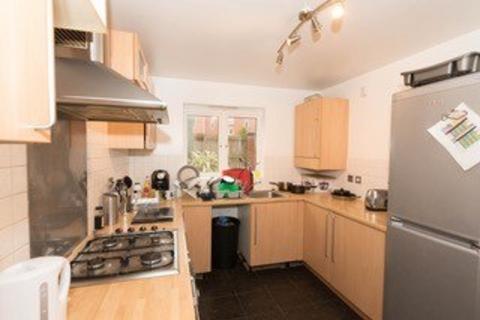 4 bedroom detached house to rent, Chevassut Street, Hulme, Manchester , M15 5LR