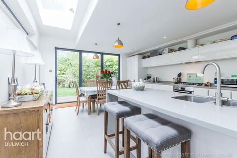 7 Cornflower Terrace, London, SE22 0HH