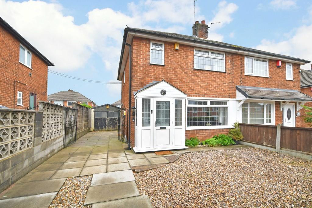 Lansbury Grove, Weston Coyney, StokeonTrent 2 bed semidetached house