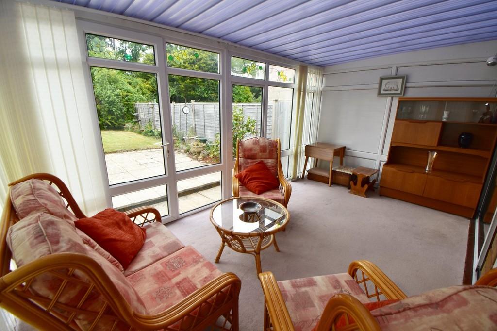 Hytall Road, Shirley 3 bed semidetached house £270,000