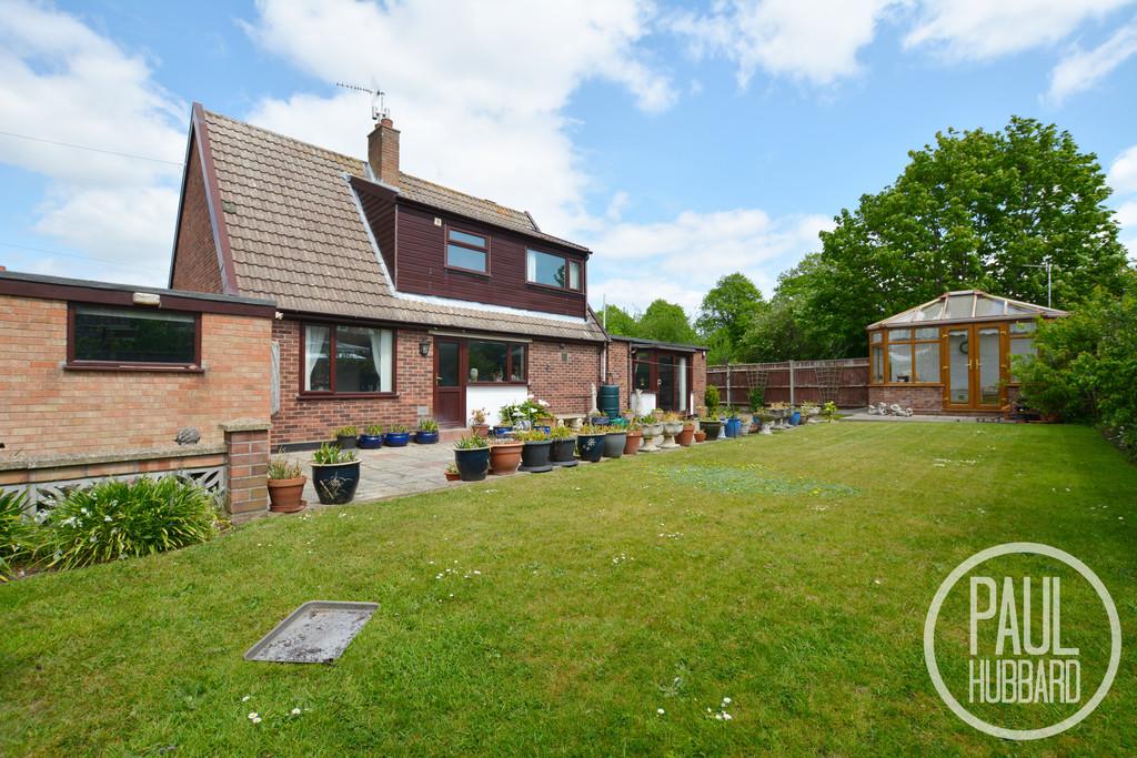 Annison Close, Kirkley, Lowestoft 2 bed detached house £280,000