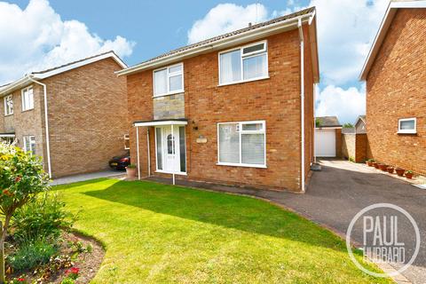 29 Blackberry Way, Lowestoft, NR32 3HF