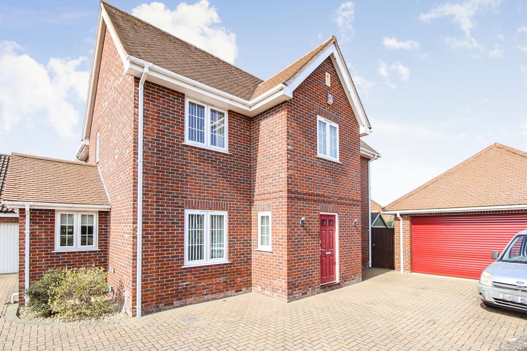 Eastwood Drive, Highwoods, Colchester, Essex, CO4 9SL 4 bed detached house £625,000