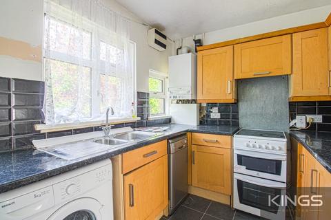 3 bedroom semi-detached house to rent, Vine Road, Southampton