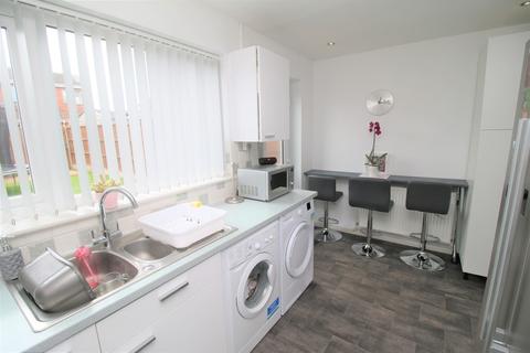 2 bedroom terraced house for sale - Ilford Close, Bedworth