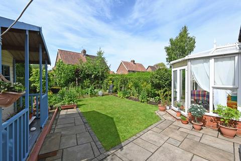 11 The Crescent, Heslington, York, YO10 5EF