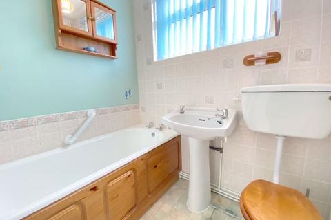 3 Beech Avenue, Warminster, BA12 8LX