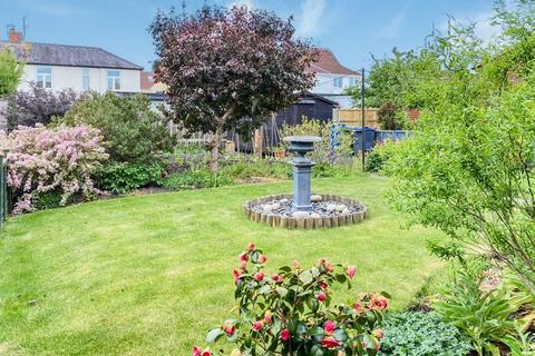 3 Beech Avenue, Warminster, BA12 8LX