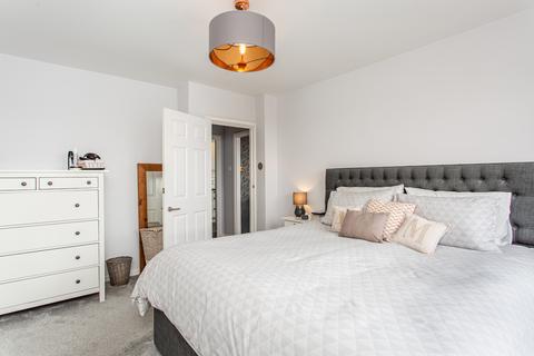 2 bedroom flat for sale - Knottisford Street, E2