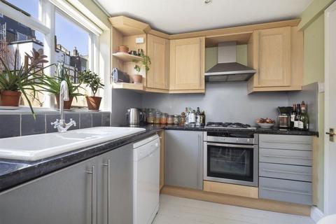 37 Abdale Road, London, W12 7ER