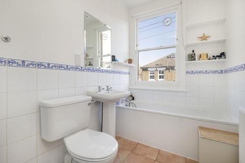 37 Abdale Road, London, W12 7ER