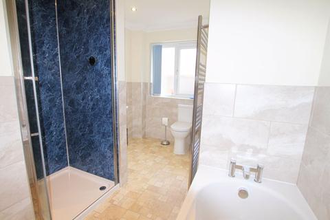 3 Nelson Park Road, St Margarets At Cliffe, Dover, CT15 6HL