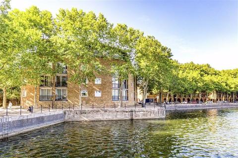 2 bedroom flat to rent - Giverny House, Water Garden Square, Canada Water, Surrey Quays, United Kingdom, SE16 6RL