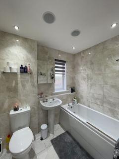 26c Lyne Drive, Glasgow, G23 5AX