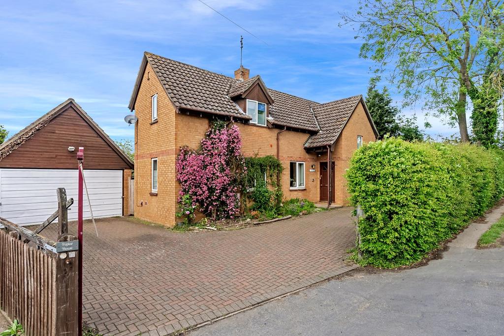 Vinegar Hill, Alconbury Weston, Huntingdon, PE28 4 bed detached house