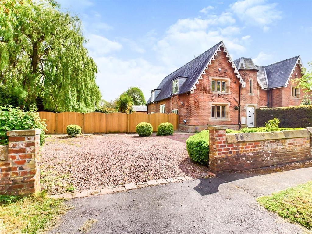 Main Street, Kirkburn, Driffield 3 bed semidetached house £525,000