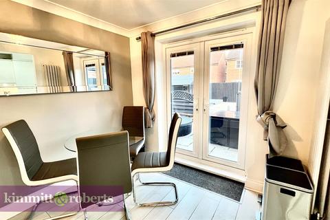 12 Beadnell Drive, Seaham, SR7 7WG