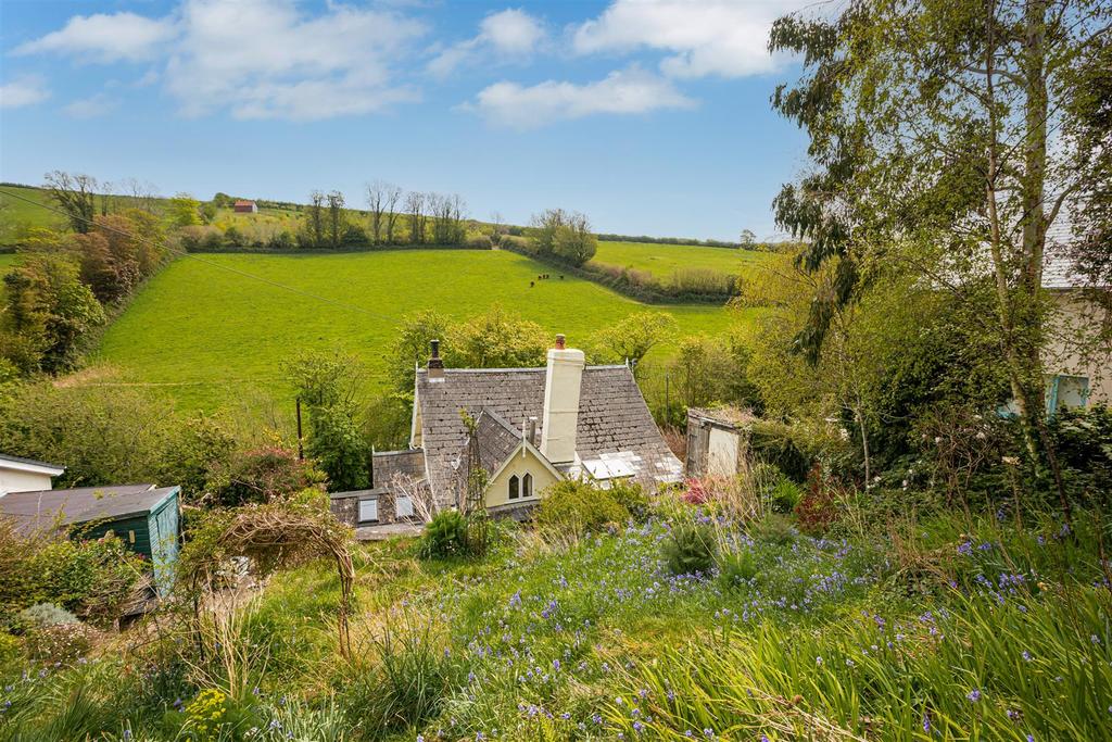 A 11 - Gothic Cottage Dartmouth - 220428.jpg