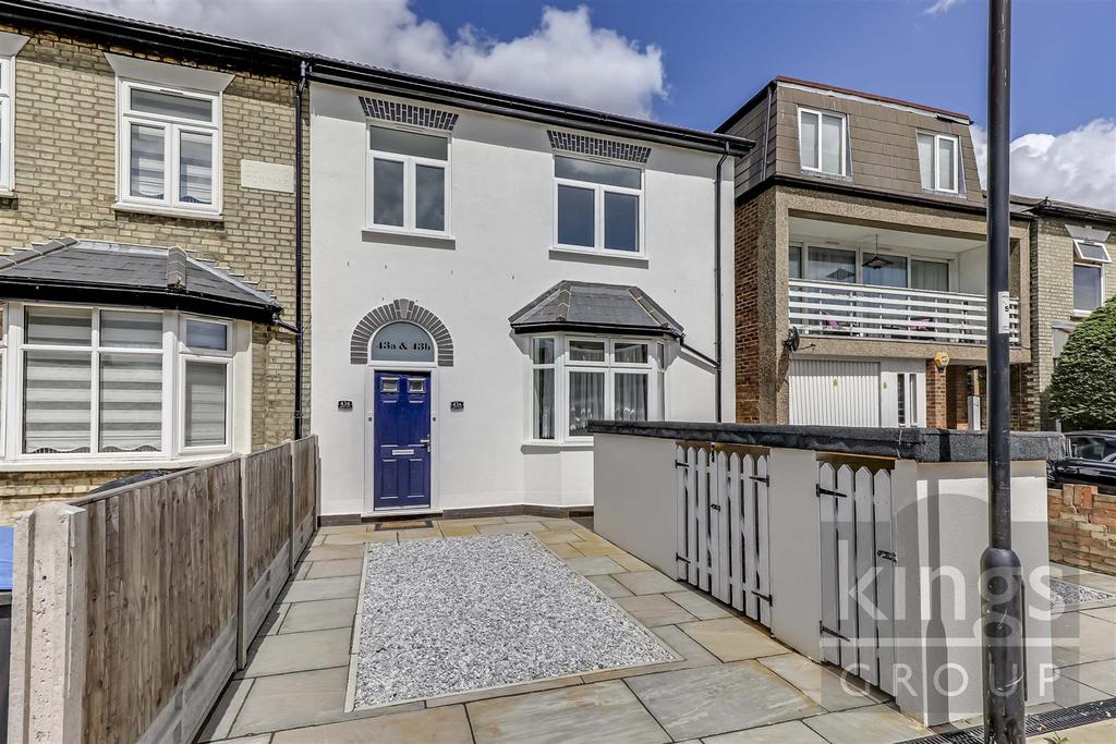 Derby Road, Enfield 2 bed duplex £375,000