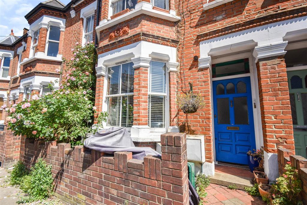 Mafeking Avenue, Brentford 1 bed flat for sale £360,000