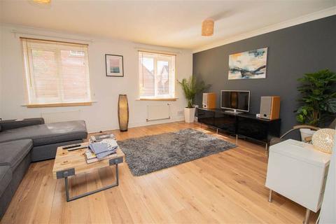 67 Brantingham Road, Whalley Range, Manchester, M16 8SA
