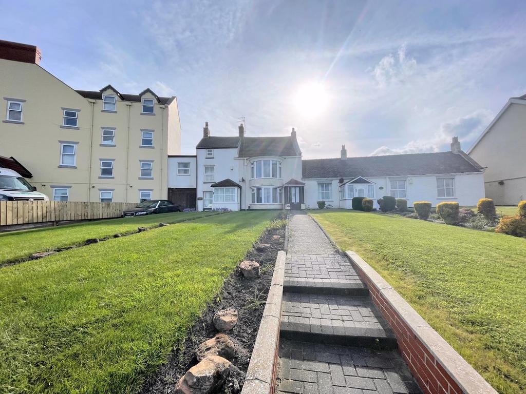 The Cliff, Seaton Carew, Hartlepool 3 bed terraced house £185,000
