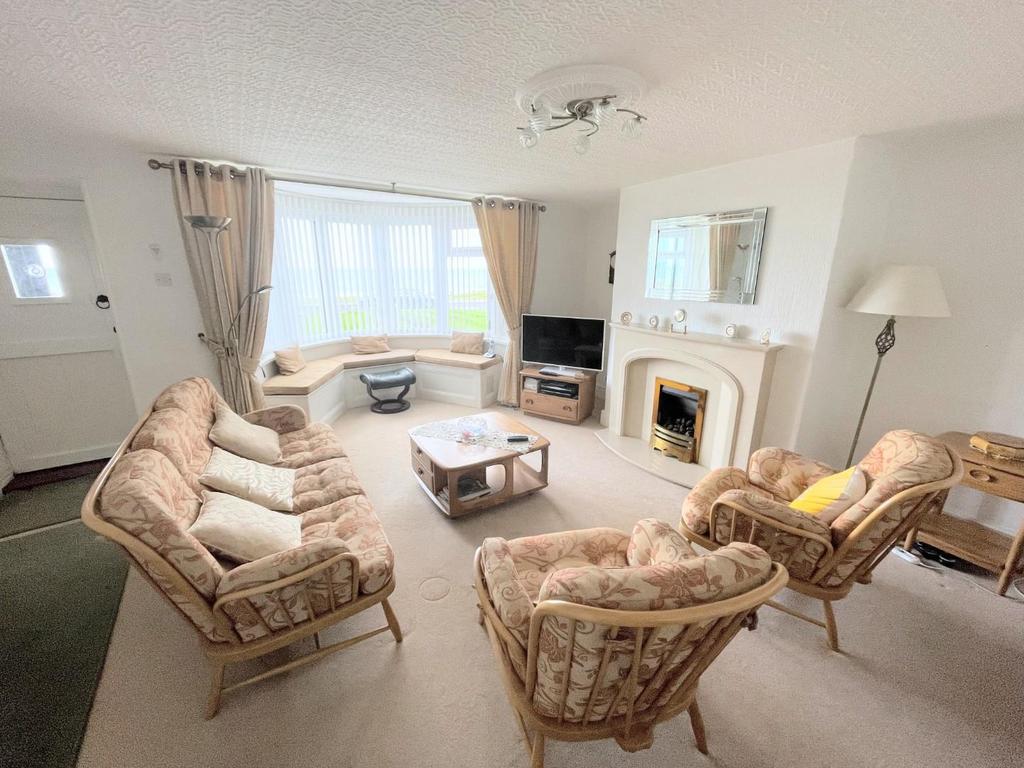 The Cliff, Seaton Carew, Hartlepool 3 bed terraced house £185,000