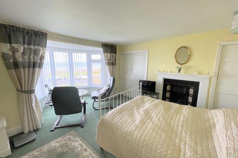 21 The Cliff, Seaton Carew, Hartlepool, TS25 1AP