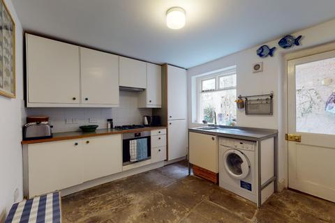 2 bedroom flat for sale - Irchester Street, Ramsgate