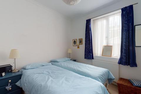 2 bedroom flat for sale - Irchester Street, Ramsgate
