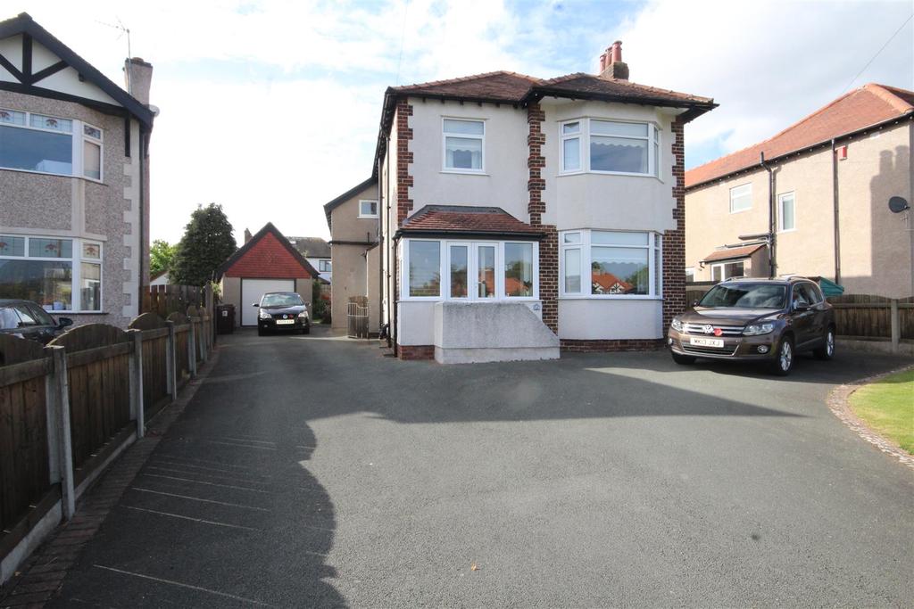 St. Drive, Deganwy 4 bed detached house £495,000