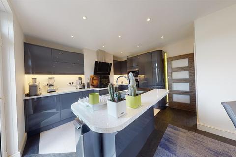 3 bedroom terraced house for sale - Hawkins Road, Folkestone
