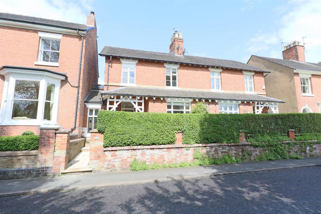 Granville Terrace, Stone 4 bed terraced house £575,000