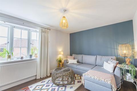 3 Ash Grove, Woodborough, Nottingham, NG14 6DR