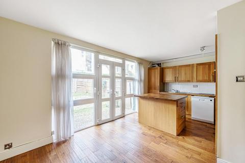 23 Hornby Close, London, NW3 3JL