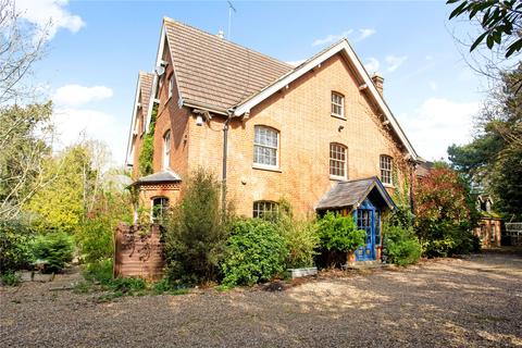 Leaside House Mill Green, Hatfield, AL9 5NU