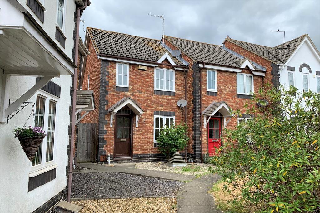 Rosemary Gardens, Whiteley 2 bed end of terrace house £1,025 pcm (£