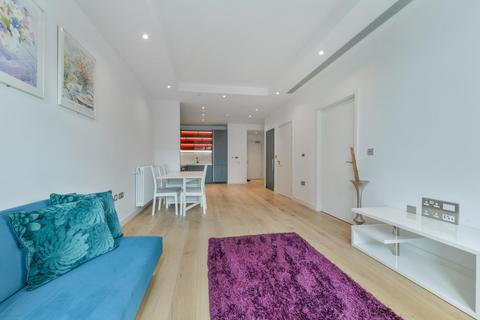 1 bedroom apartment to rent, Defoe House, London City Island, London, E14