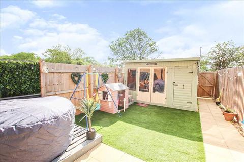 80 Cherry Paddocks, Cherry Willingham, Lincoln, LN3 4GW