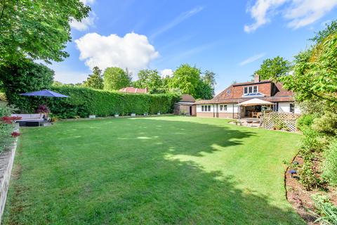 Beech Cottage Chalk Lane, East Horsley, Leatherhead, KT24 6TJ