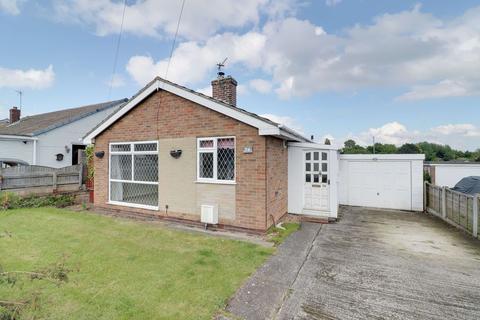 2 bedroom detached bungalow for sale - Thorne Grove, Rothwell, Leeds LS26 0HP