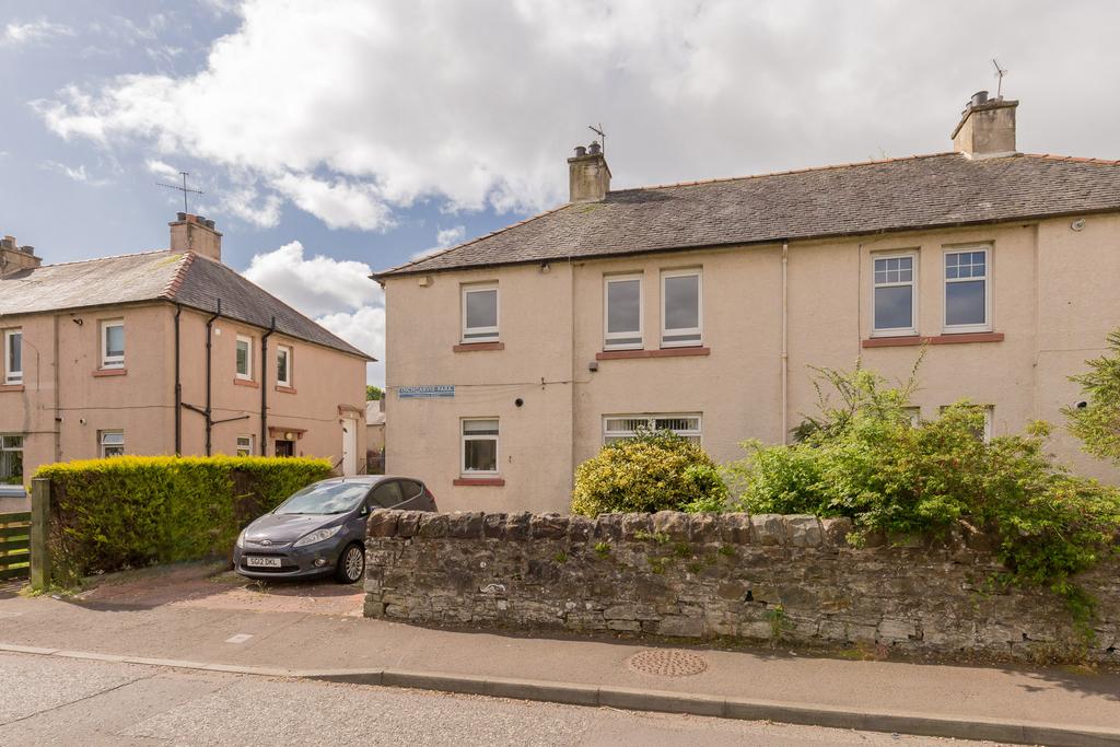 Inchgarvie Park, South Queensferry EH30 2 bed flat £125,000