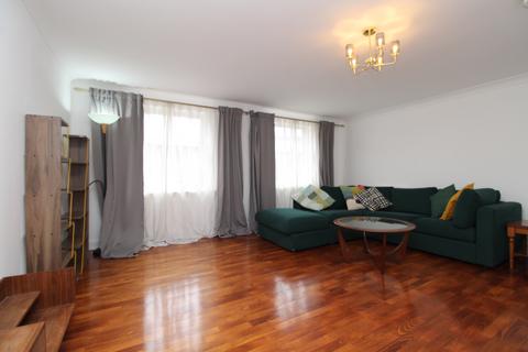 2 bedroom duplex to rent, St. Andrews Square, Glasgow G1