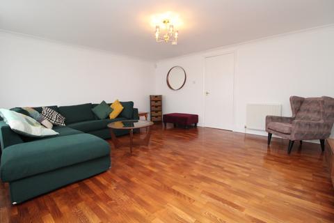 2 bedroom duplex to rent, St. Andrews Square, Glasgow G1